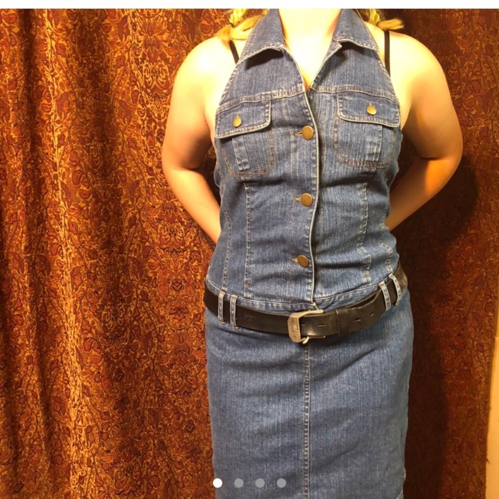 METROSTYLE BACKLESS BUTTON UP DENIM DRESS